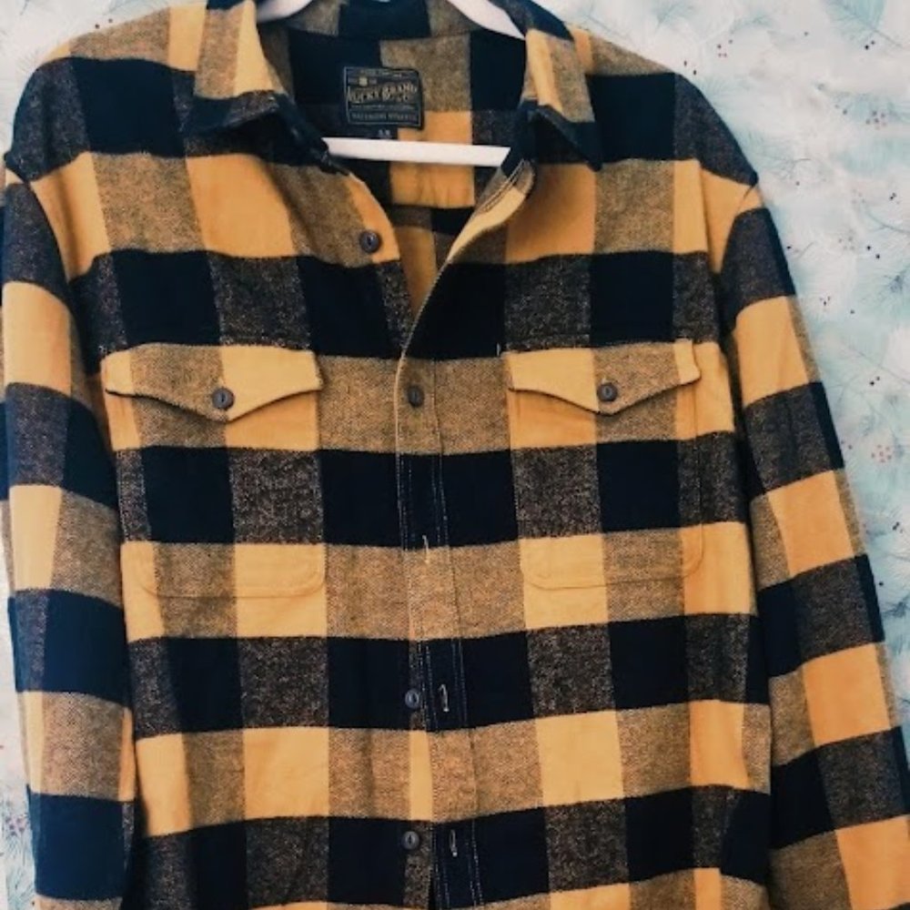 ♡♡ MEN LARGE LUCKY BRAND LONG SLEEVE BUTTON DOWN WITH COLLAR   ♡♡